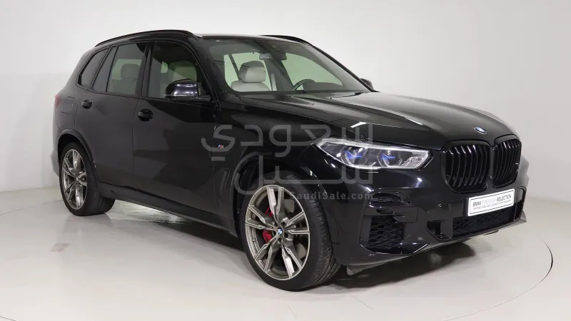 2022 BMW X Series 5 M