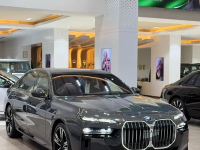2025 بي ام دبليو الفئة السابعة 740أي