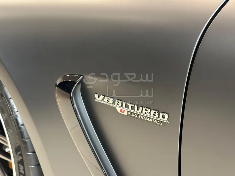 2025 مرسيدس - بنز جي تي 63إس