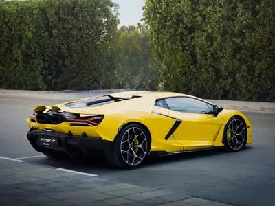2024 Lamborghini Revuelto