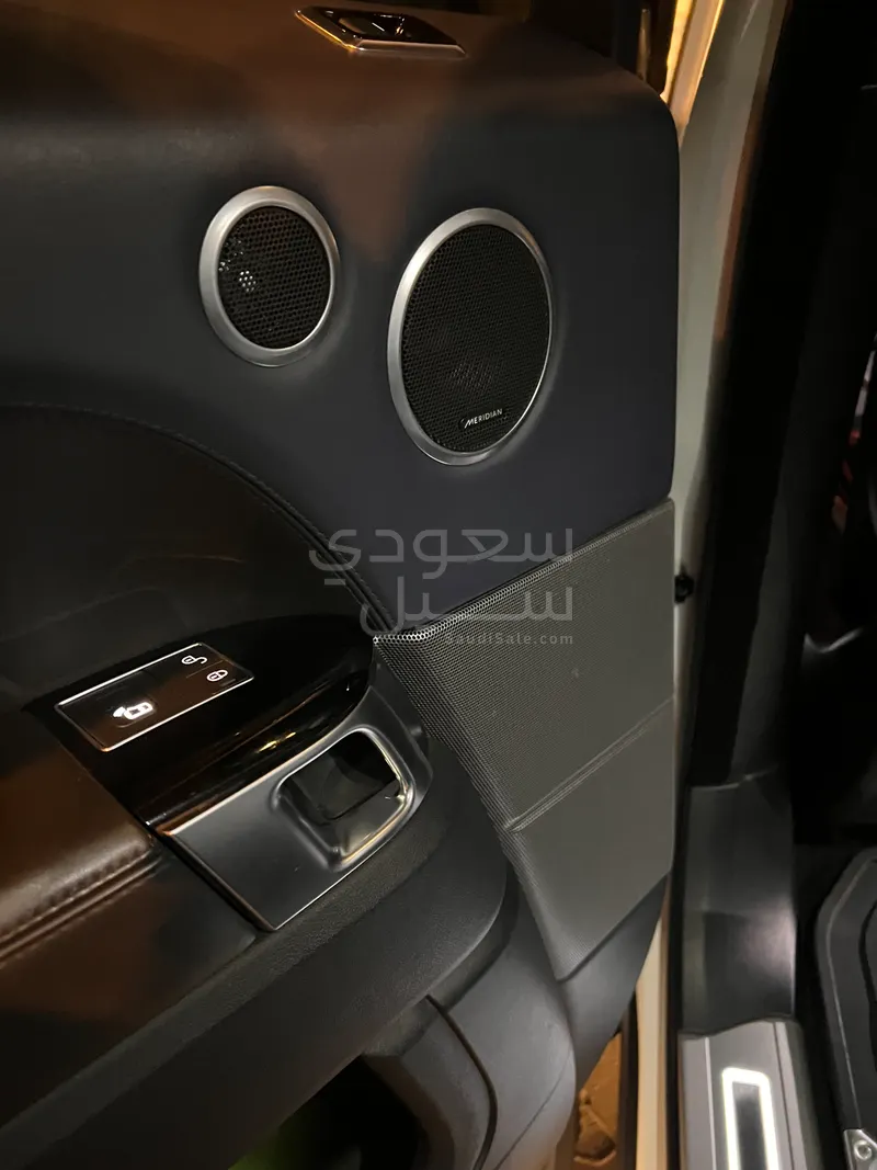 2020 Land Rover Range Rover Sport HSE