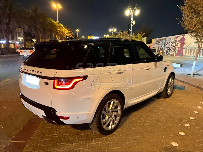 2020 Land Rover Range Rover Sport HSE