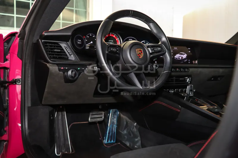2022 بورش 911 كاريرا جي تي اس