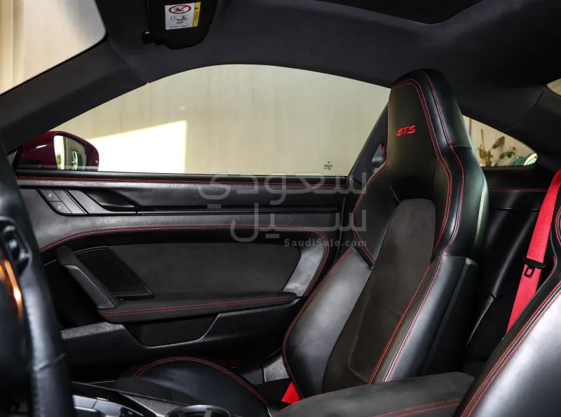 2022 بورش 911 كاريرا جي تي اس