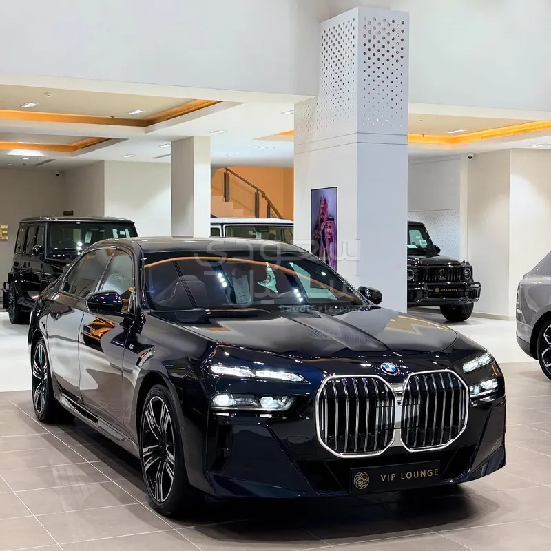 2024 BMW 7 Series 740Li