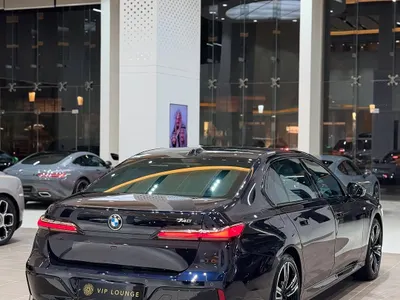 2024 BMW 7 Series 740Li
