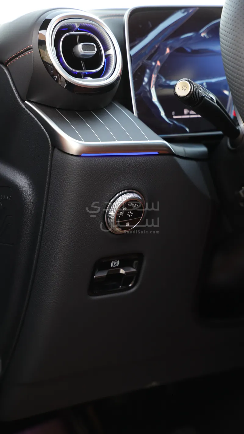 2025 Mercedes-Benz GLC 300 Coupe