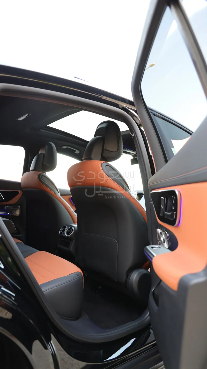 2025 Mercedes-Benz GLC 300 Coupe