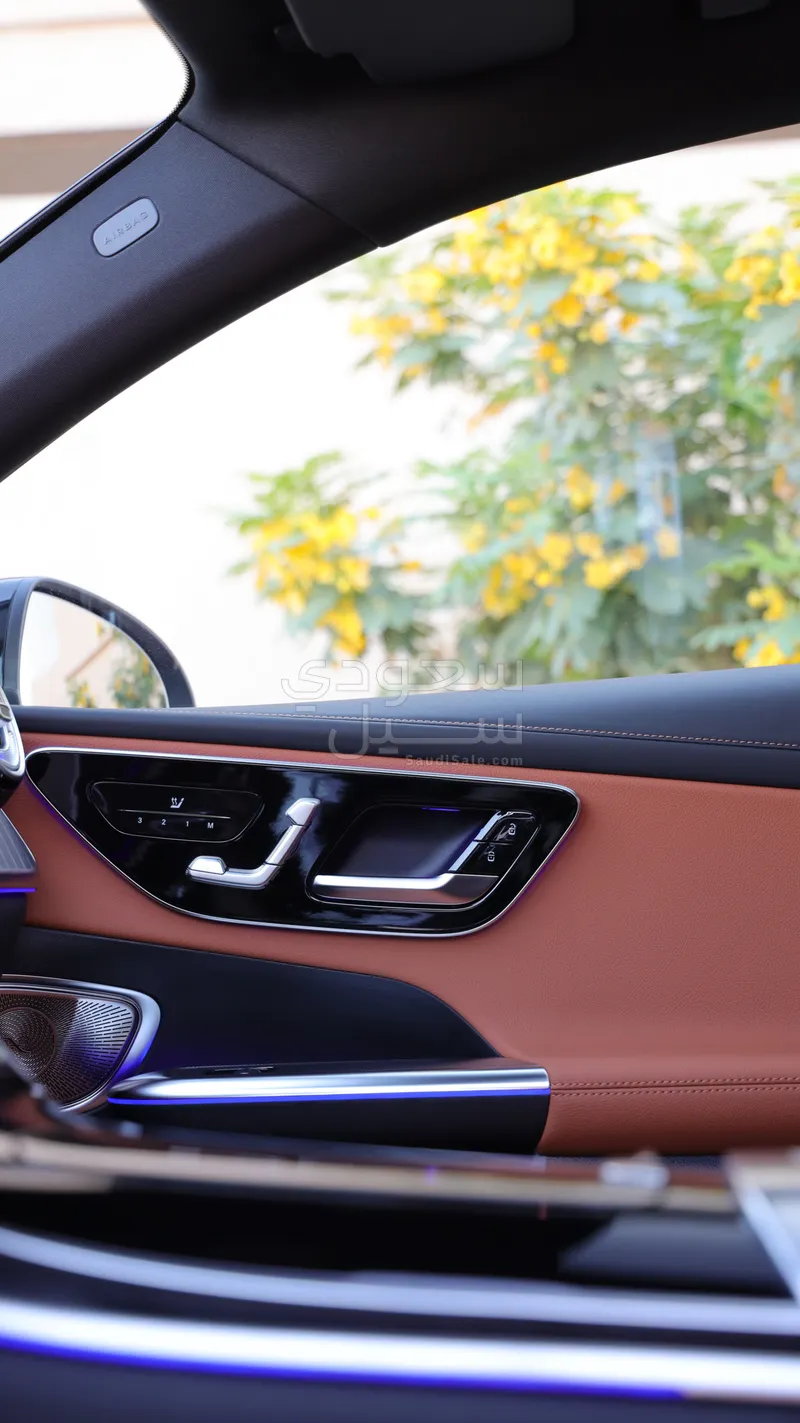 2025 Mercedes-Benz GLC 300 Coupe