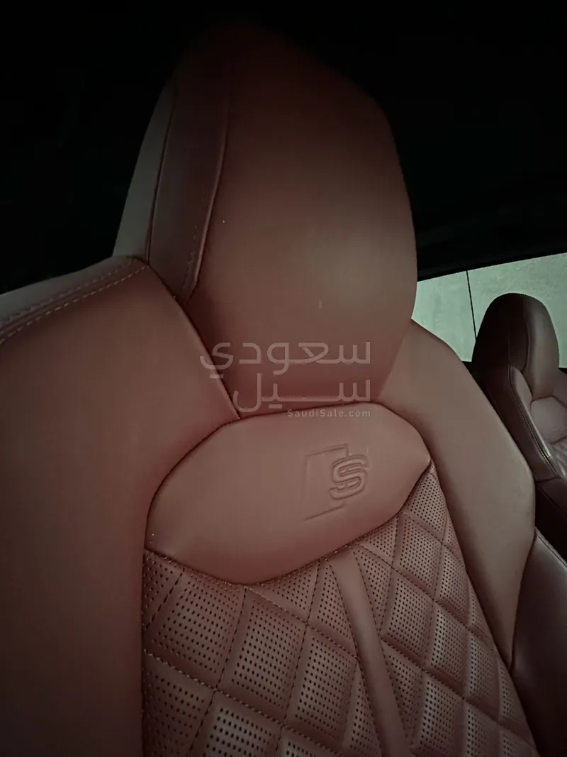 2023 اودي اس كيو 8