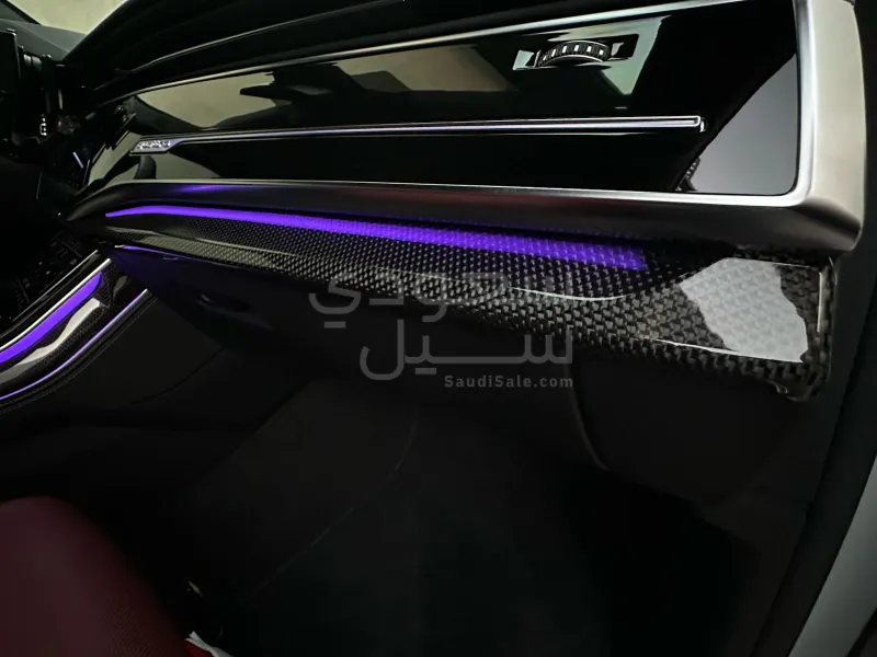 2023 اودي اس كيو 8