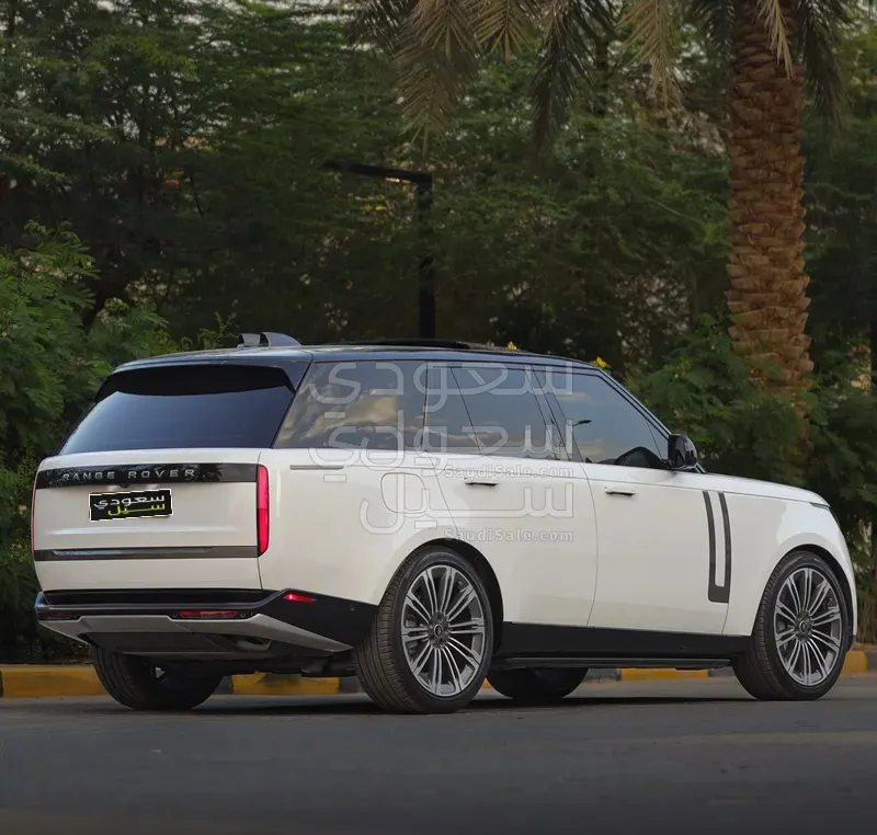 2024 لاند روفر رينج روفر فوج اس اي