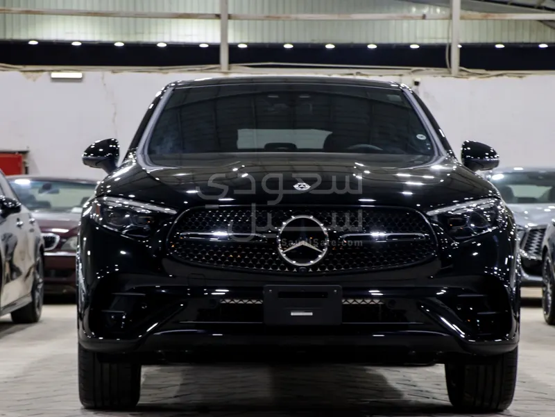 2025 Mercedes-Benz GLC 300