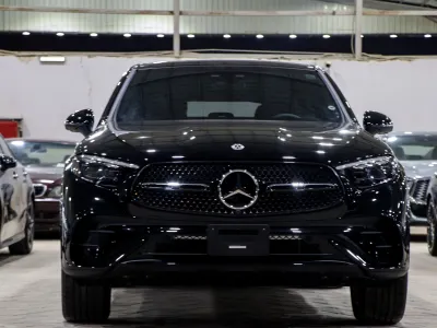 2025 Mercedes-Benz GLC 300