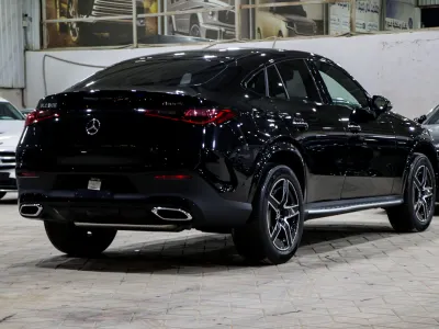 2025 Mercedes-Benz GLC 300