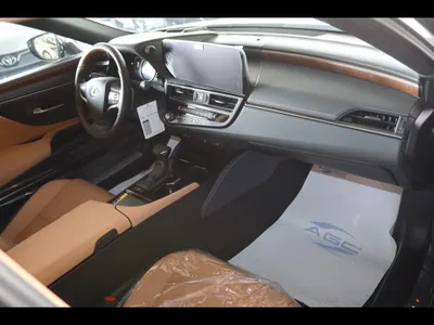2025 Lexus ES 350