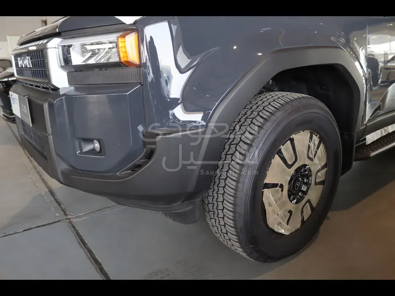 2025 Toyota Prado TX-L