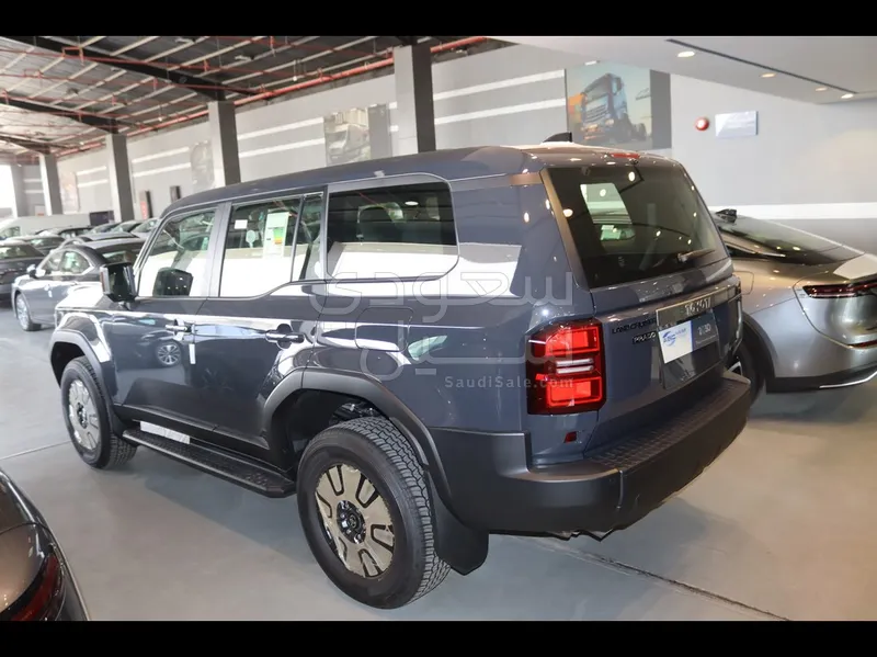 2025 Toyota Prado TX-L
