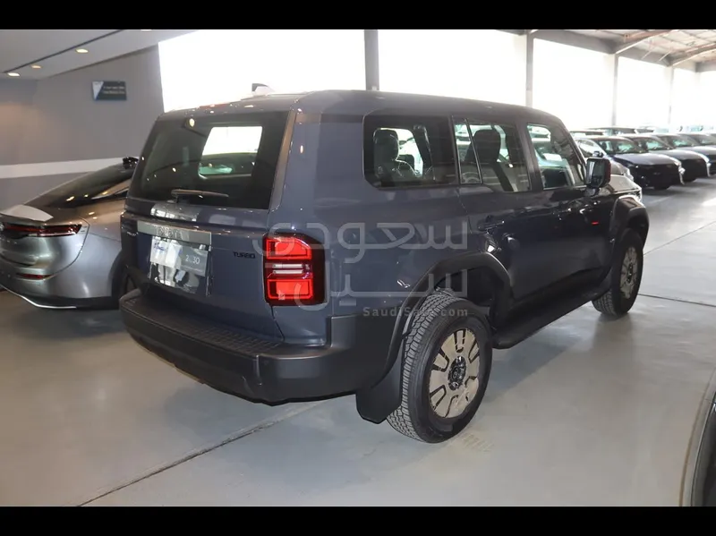 2025 Toyota Prado TX-L