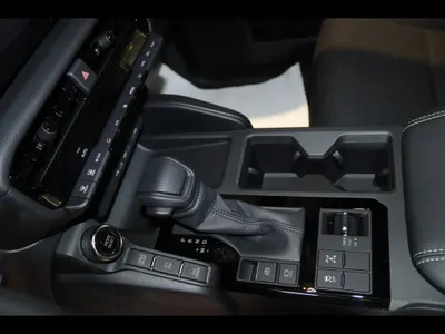 2025 Toyota Prado TX-L