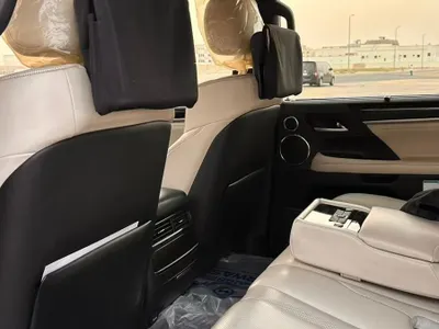 2017 Lexus LX 570