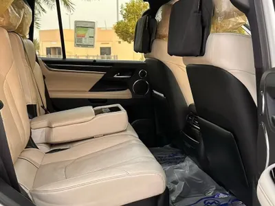 2017 Lexus LX 570