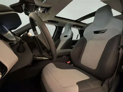 2024 Land Rover Range Rover Sport SV