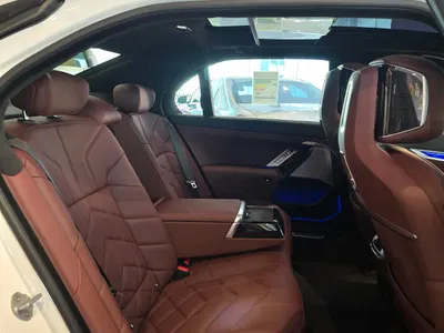 2025 BMW 7 Series 735i