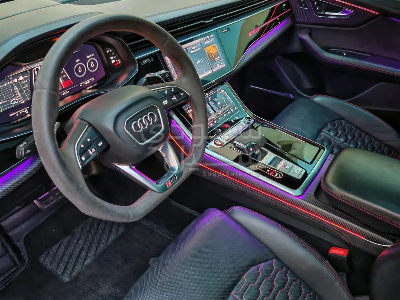 2021 Audi Q8 RS
