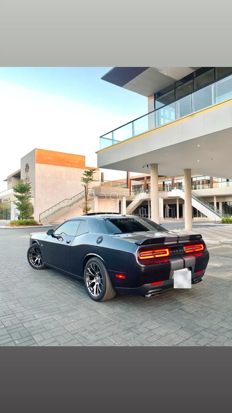 2016 Dodge Challenger SRT8 392 Scat Pack Shaker