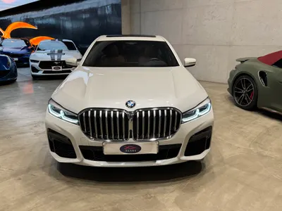 2020 بي ام دبليو الفئة السابعة 740 إل أي