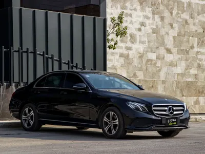 2019 Mercedes-Benz E 200