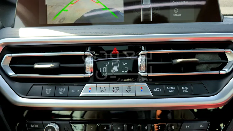 2025 BMW X Series 4