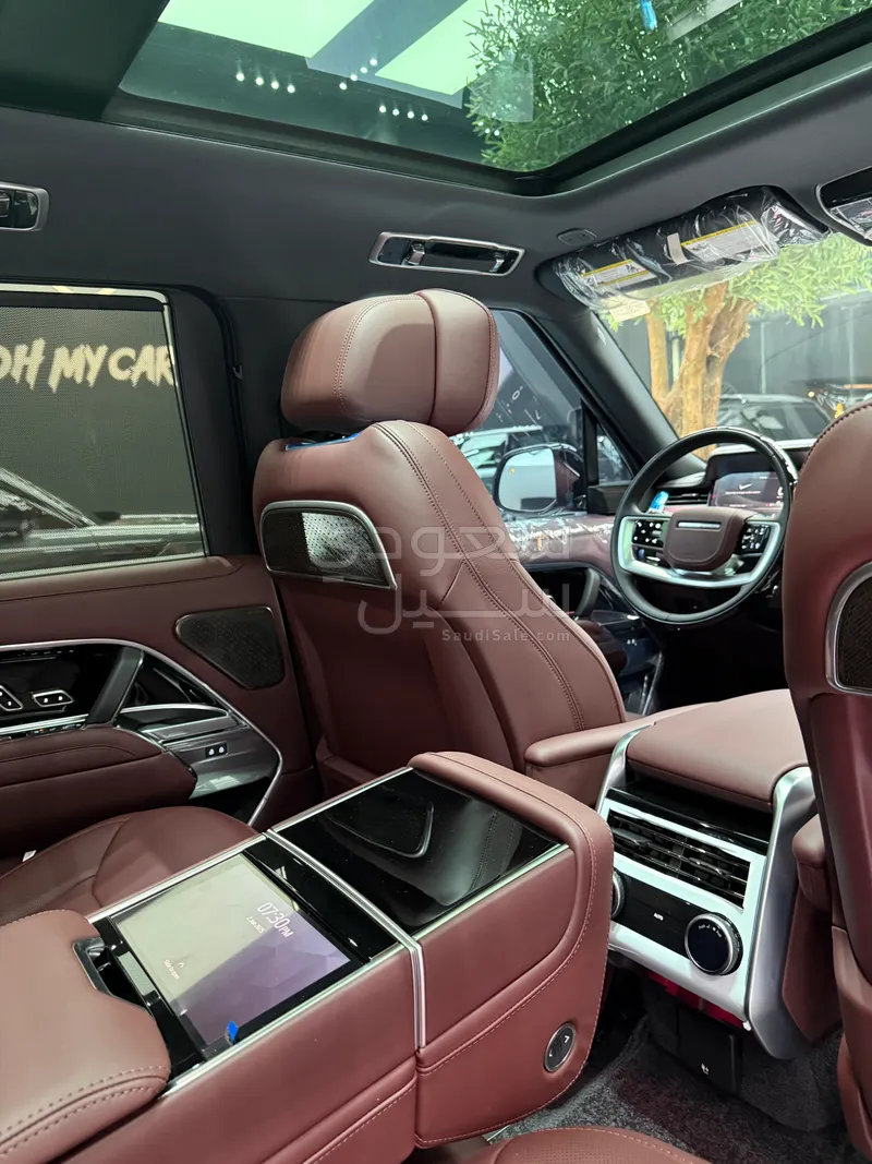 2025 Land Rover Range Rover Autobiography