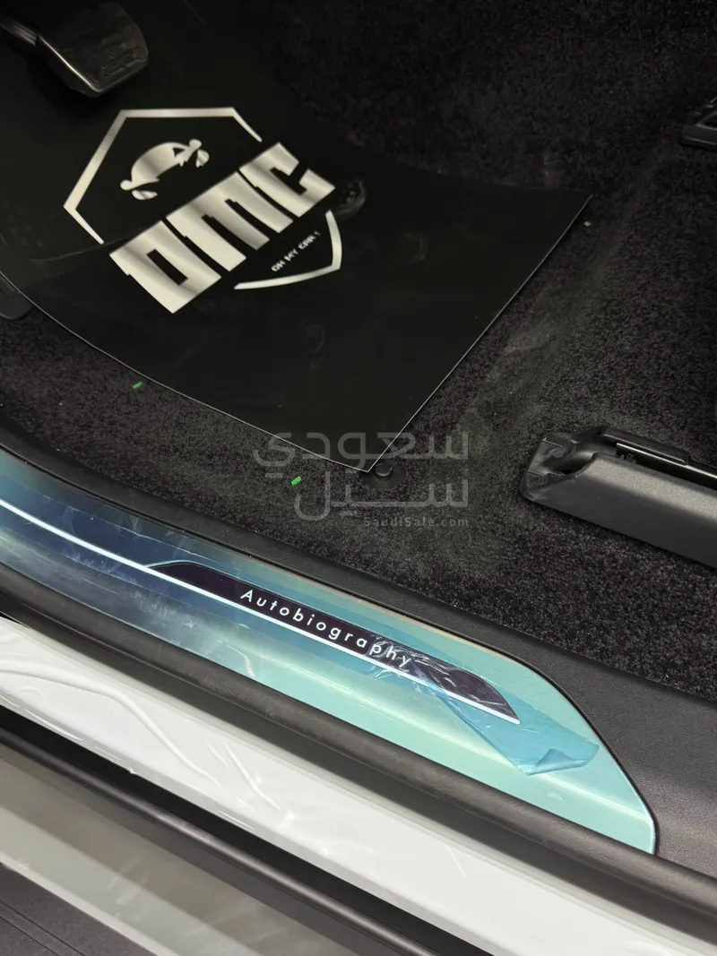 2025 Land Rover Range Rover Autobiography