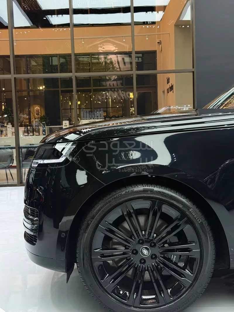 2025 Land Rover Range Rover Autobiography