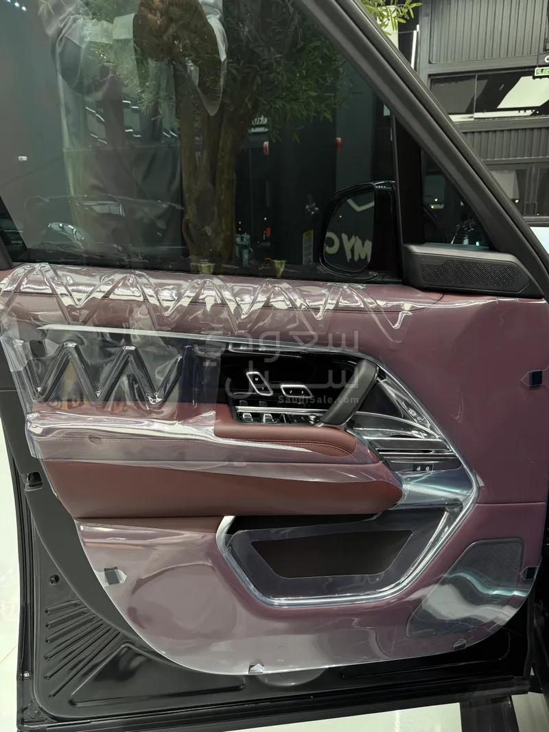 2025 Land Rover Range Rover Autobiography