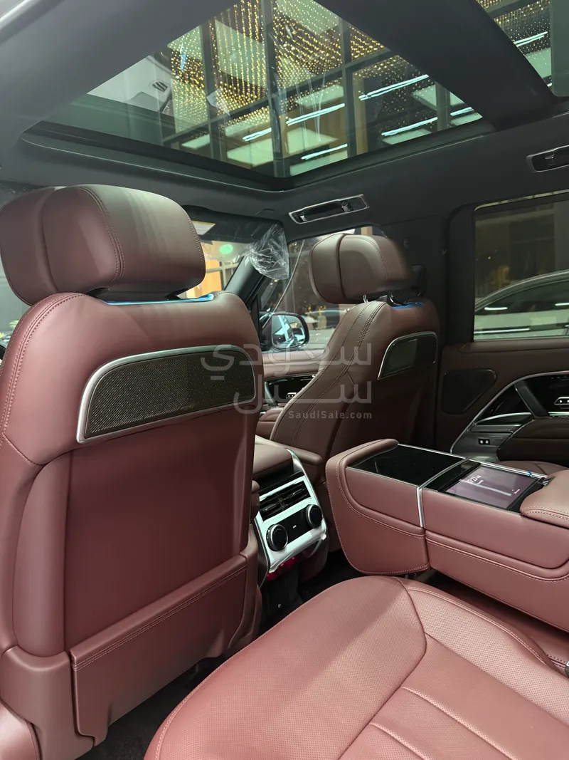 2025 Land Rover Range Rover Autobiography