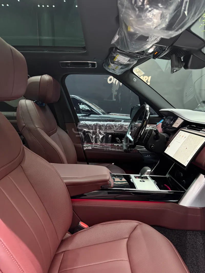 2025 Land Rover Range Rover Autobiography