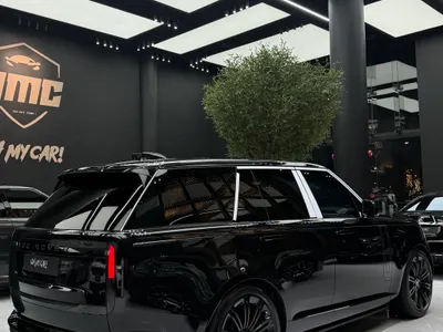 2025 Land Rover Range Rover Autobiography