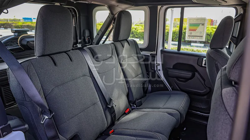 2025 Jeep Wrangler Sport plus