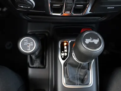 2025 Jeep Wrangler Sport plus