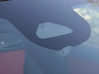 2025 مرسيدس - بنز سي 200 أي إم جي