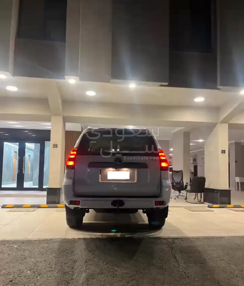 2023 Toyota Prado TX-L