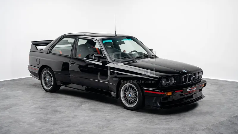 1990 بي ام دبليو الفئة ام إم 3