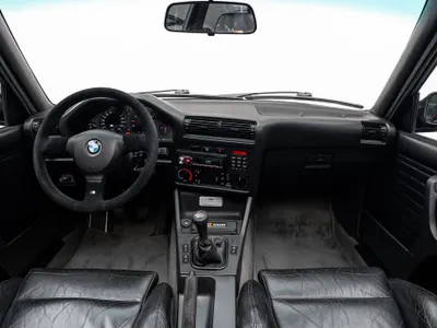 1990 بي ام دبليو الفئة ام إم 3