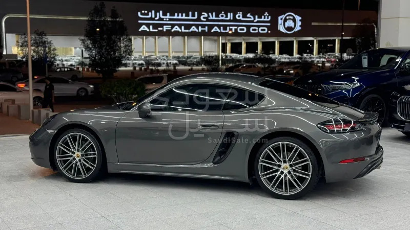 2020 Porsche 718 Cayman
