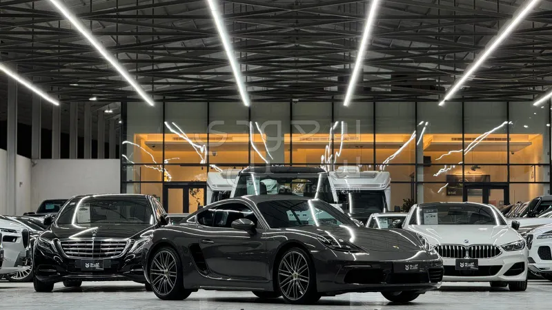 2020 Porsche 718 Cayman