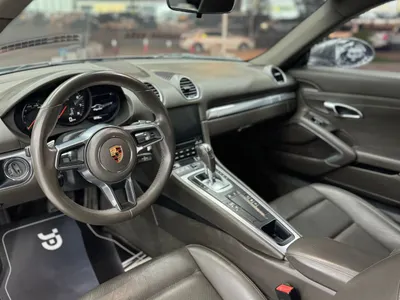 2020 Porsche 718 Cayman