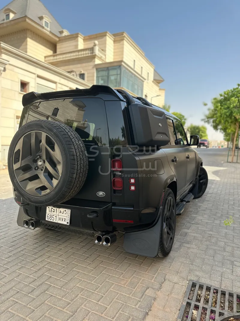 2021 Land Rover Defender 110